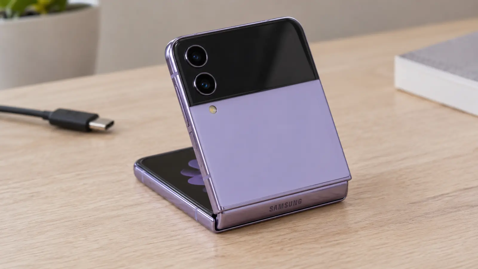Galaxy Z Flip 4 usado